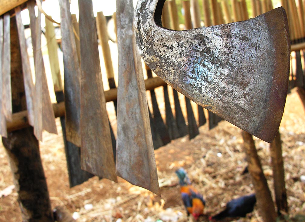 Knives - outside Pakse