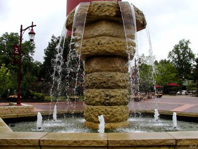 Peoria Heights Water Fountain.jpg(254)