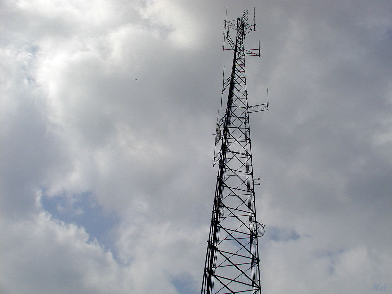 Radio tower where Wayne works.jpg(354)
