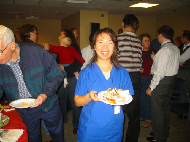 Xmas Party 12-8-04 gomes005.jpg