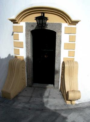 Door 428.jpg