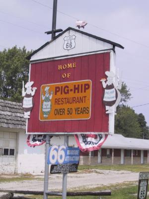 030812-15-Pig-Hip, Broadwell IL.JPG