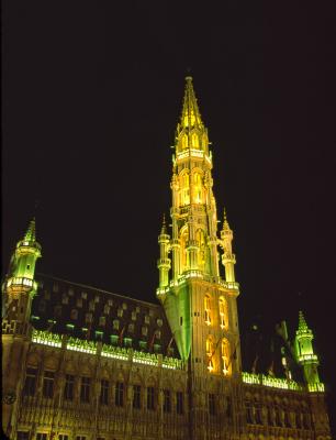 Grrand Place Tower2.jpg