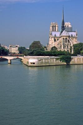 Notre Dame2.jpg