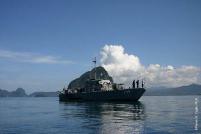 Navy Boat near Lagen Island