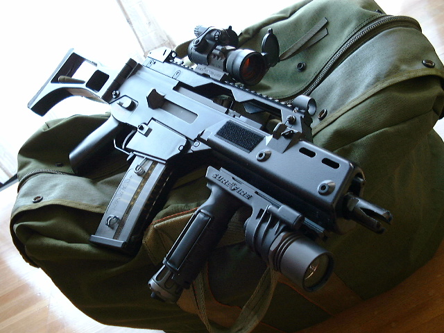 G36C and Surefire M900