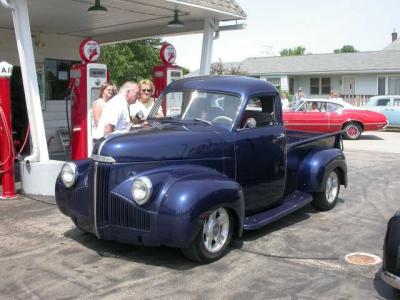 At Symons' 1940 Texaco in Hazel Green