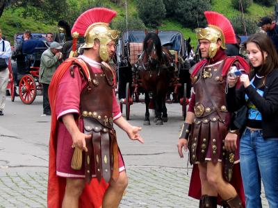 Rome1-0106-ColluseumRomans.jpg