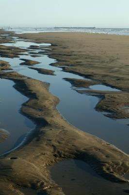 Beach inlets