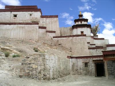 Ghantse - Dzong Castle