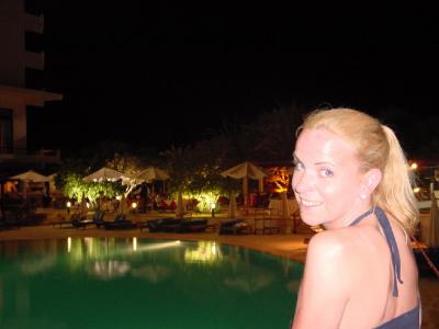 u47/robertfinlayson/medium/30607760.noreengrecianbayhotel.jpg