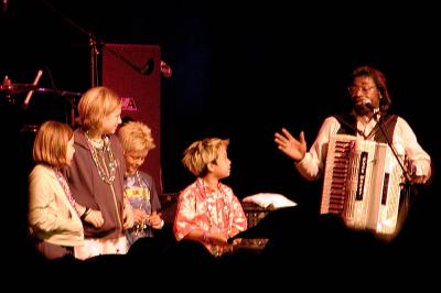 Buckwheat Zydeco gets kids in the act