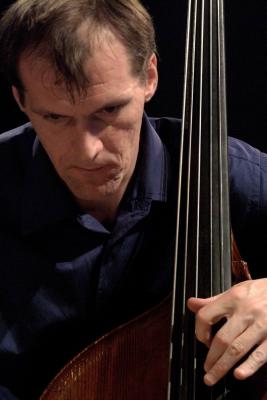 u47/rygalyk/medium/30510757.bass_instinct_044.jpg