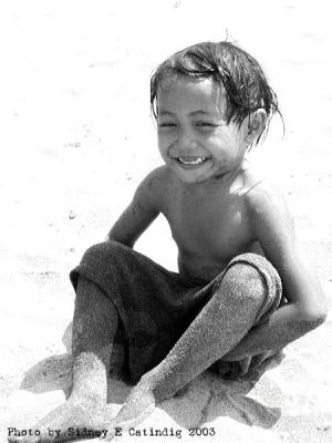 Bacnotan beach kid