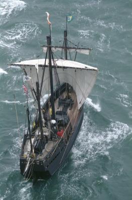 u47/sfbay_sail/medium/4357989.210TallShipParade.jpg