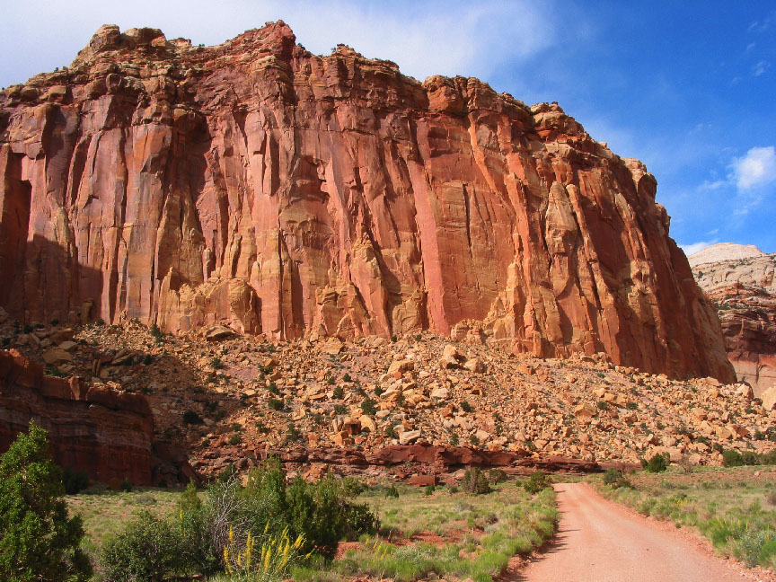 Driving to Capitol Gorge
