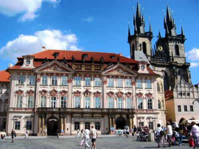 Kinsky Palace (Palac Kinskych)