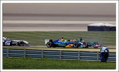 Turn1 wreck race DSC_3663