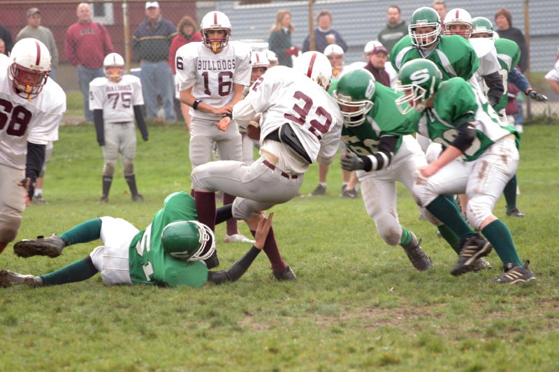 Vinnie Pettinato & Brian Shatara tackling the RB