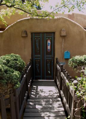 Acequia Madre neighborhood 4