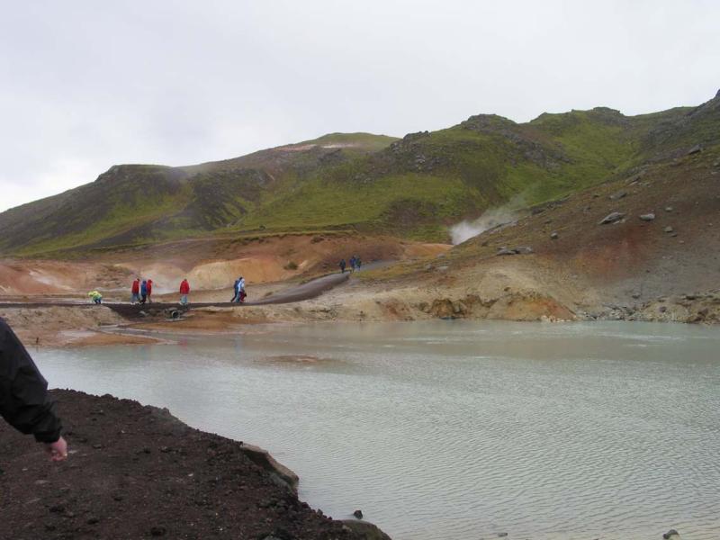 Walking into Geysir land