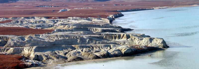 Claycliffs opposite redrock