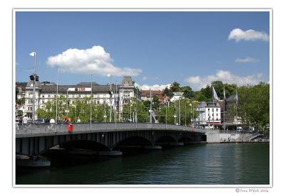 Brcke ber die Limmat zum Bellevue