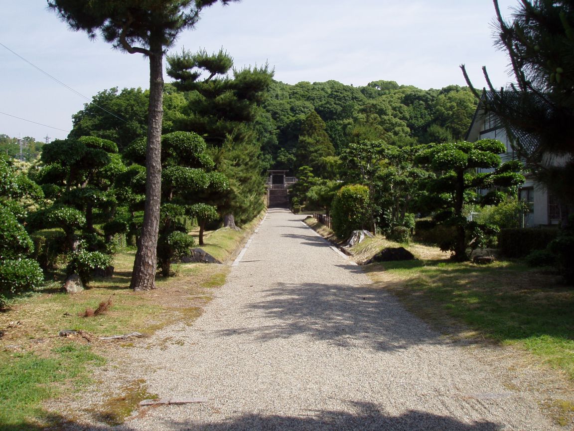 One of the many shrines found in Nara