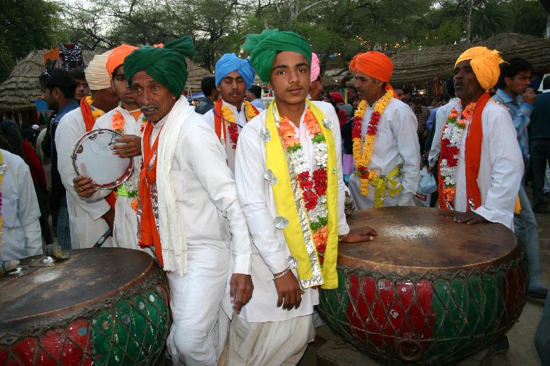 Street performers, , Surajkund Mela, Delhi
