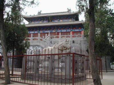 White Hores Status Of Baima Temple