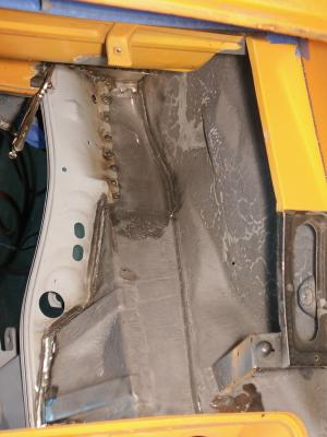 914-6 GT Battery Area Chassis Restoration - Photo 40