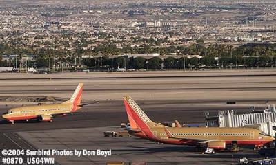 Southwest Airlines B737-7H4 N752SW and B737-3H4 N387SW aviation stock photo #0870