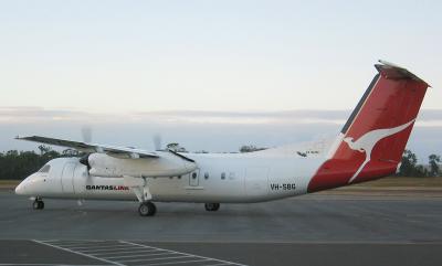 VH-SBG  Qantaslink  DHC-8 Series 300