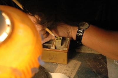 Artisan Preparing to Carve a Chop on Liulichang