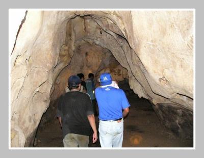 Mencari Gua di Bontang