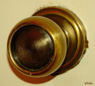 Door Knob 1.jpg