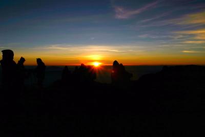 Sunrise as we reach Uhuru peak