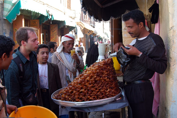 Buying sweets, Sana'a souq