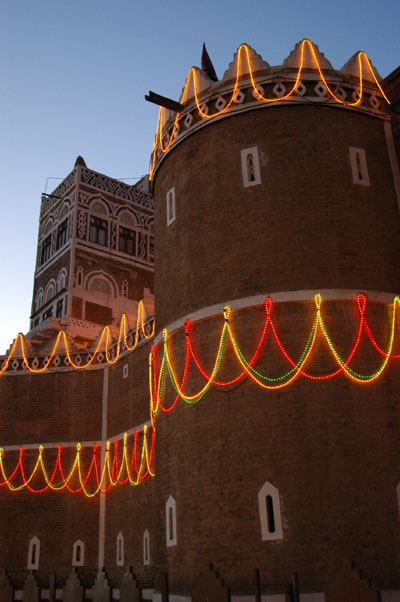 Bab al-Yemen, Sana'a, evening