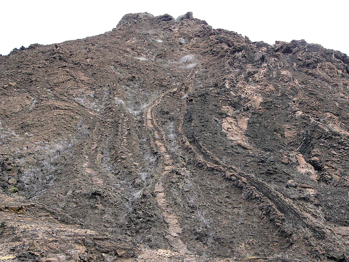 802 Lava crust.jpg