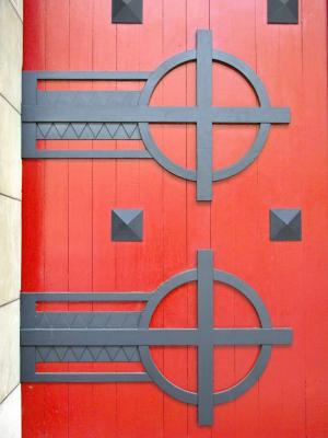 Door, glise St.-Pierre de Chaillot