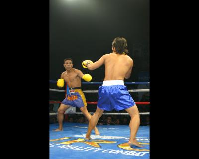 Big gloves are only for the Strike Only Matches