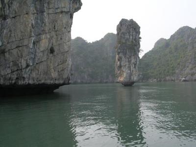 HaLongBay027.jpg