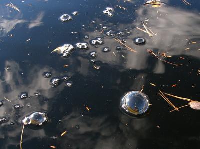 kayak in bubbles