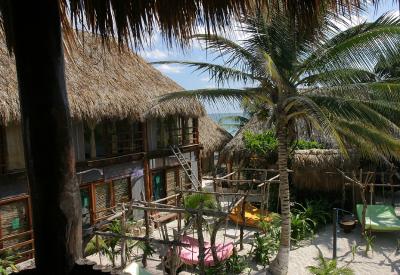 u48/dholm/medium/40095665.BalconyView.jpg