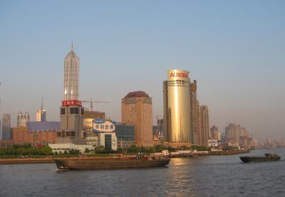 Eastern shore of the Huangpu river 1.jpg