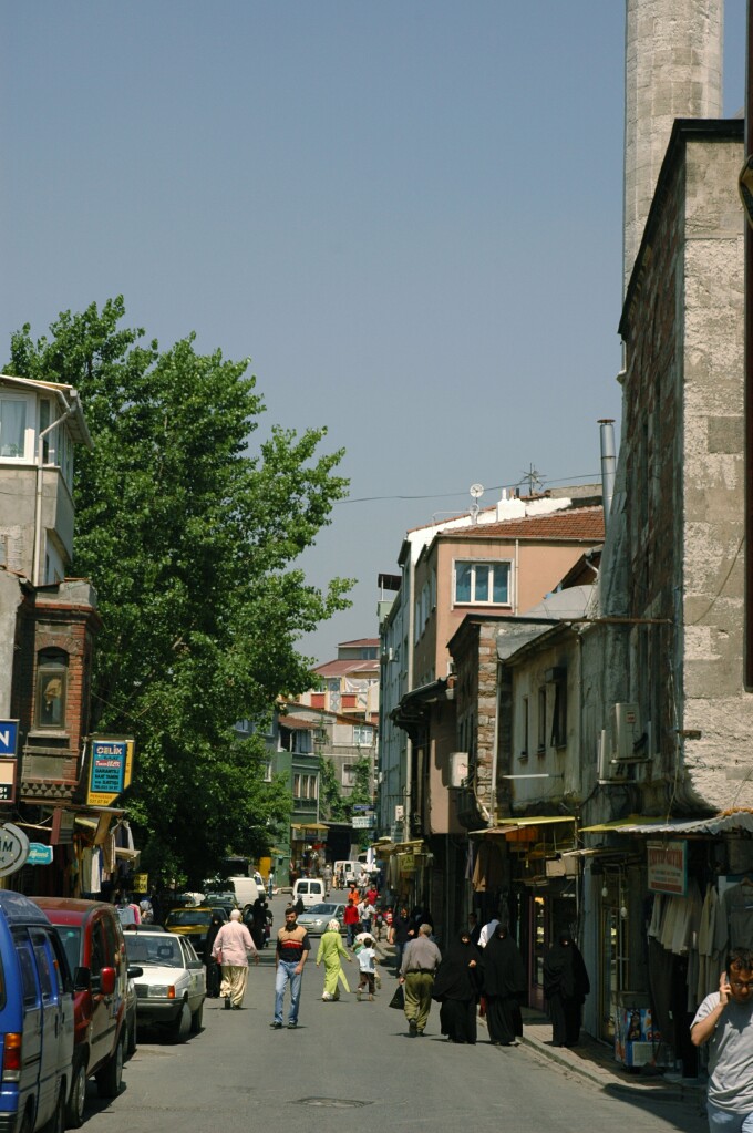 267 Istanbul Ismail Aga Mosque june 2004