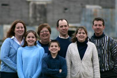 Family Group Shots - Roberts at Miles Park 2004