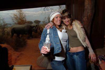 VICTORIA PANETTI + FRIEND-1.jpg
