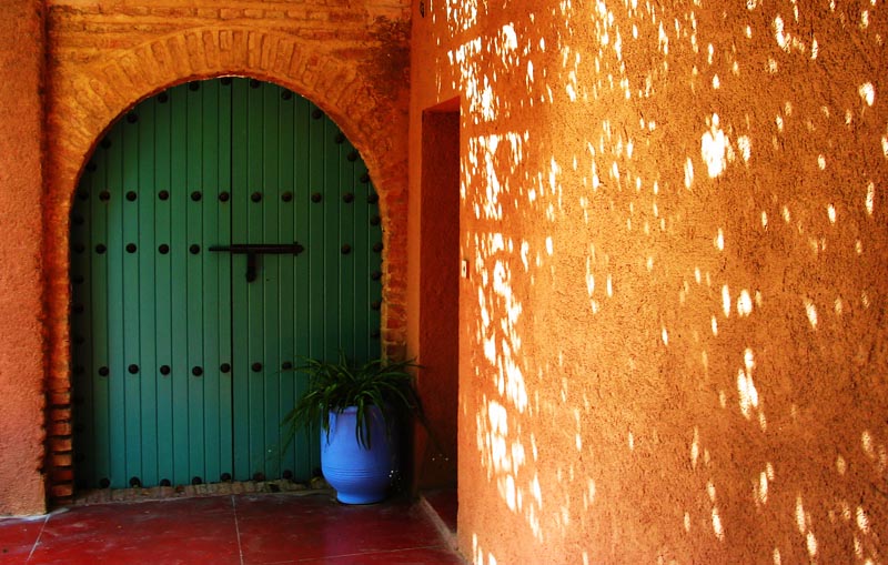 Gate